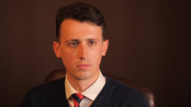 Андрій Оленин